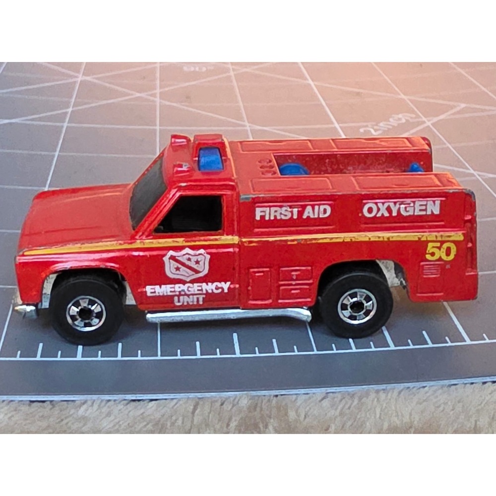 Hot Wheels 1974 Emergency Unit Fire Rescue Truck Red Diecast Mattel Hong Kong